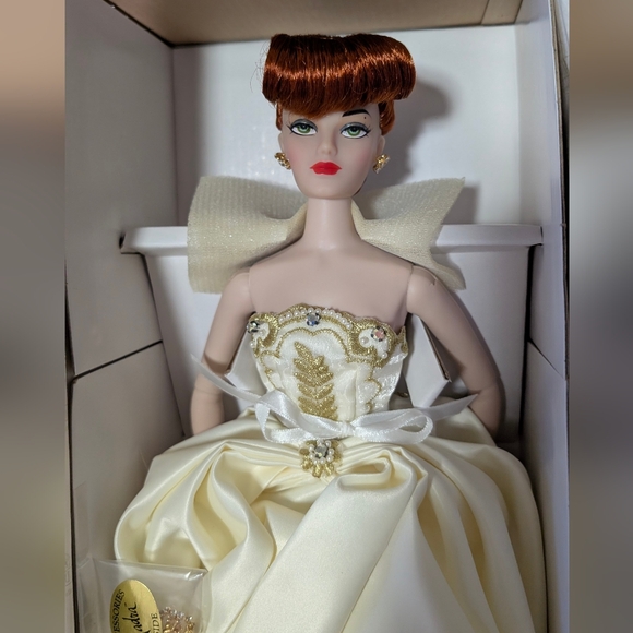 Madra Lord “First Encounter” Doll w/ COA | Debut Collection Ashton-Drake Gene - Picture 6 of 16